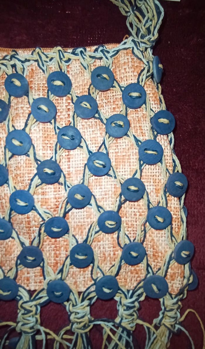 Deux magnifiques sacs a bandoulière avec boutons et franges Neufs Giada - photo numéro 6