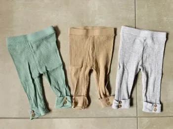 3 leggings côtelés bébé 62-68cm neufs