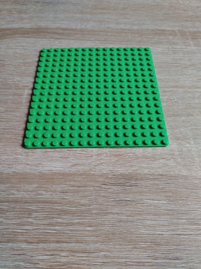 Lego plaque 16x16 vert - photo numéro 2