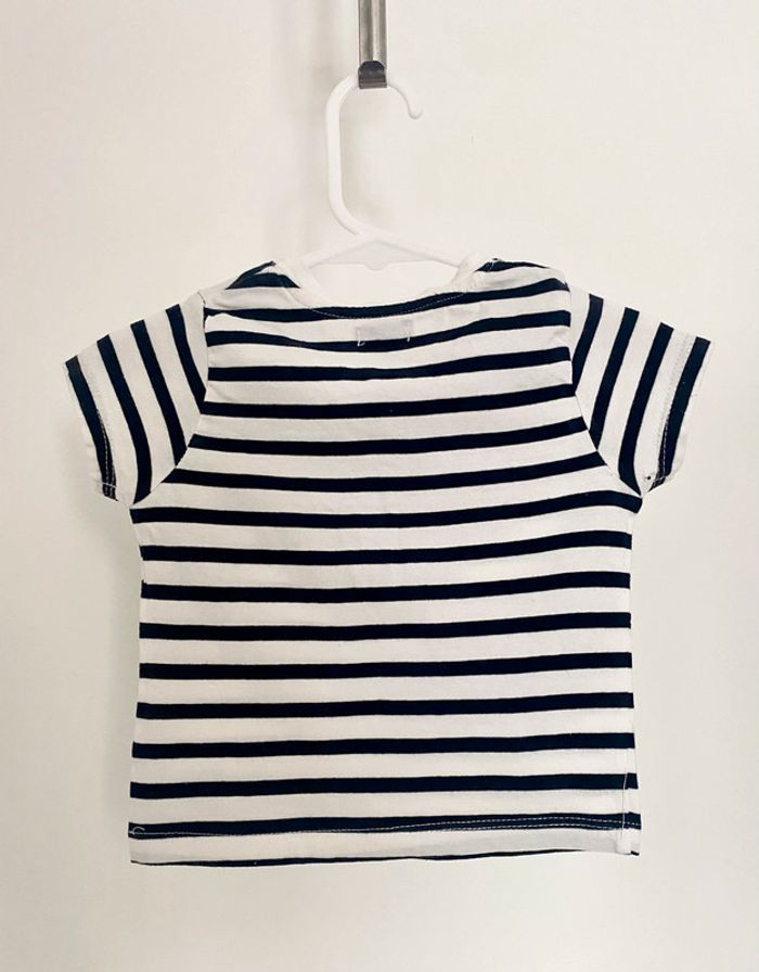 Lot 2 Tee-shirt 6 mois NEUFS - photo numéro 3