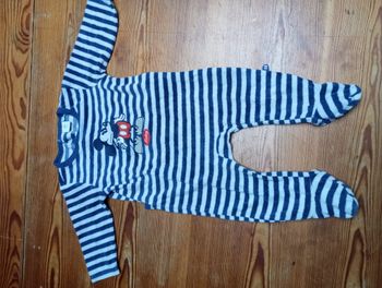 Pyjama velours, Disney, 9 mois