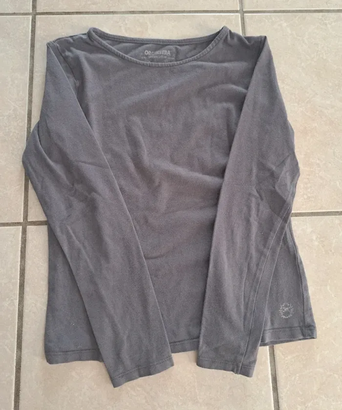 Tee shirt manches longues gris uni 10 ans 👧 Orchestra en TBE