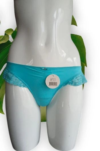 String dentelle 40