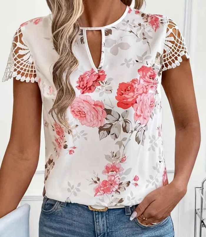 Blouse fleurie taille 44 46 - photo numéro 2