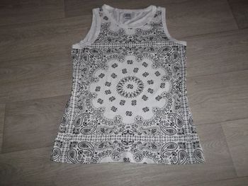 Top SIXTH JUNE blanc motif bandana noir taille XL TBE
