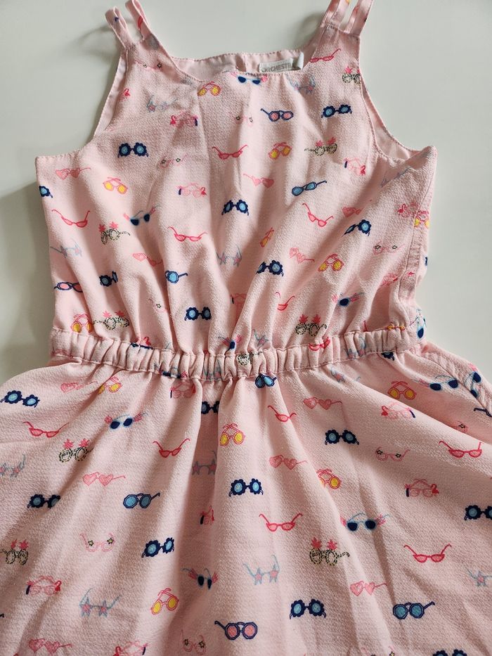 Robe rose - photo numéro 2