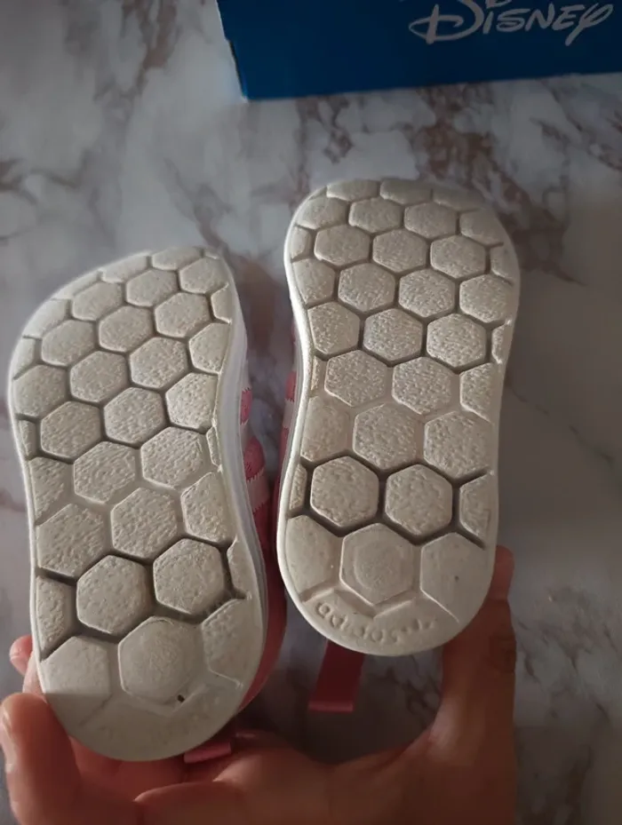 Adidas Superstar Disney panpan - photo numéro 6