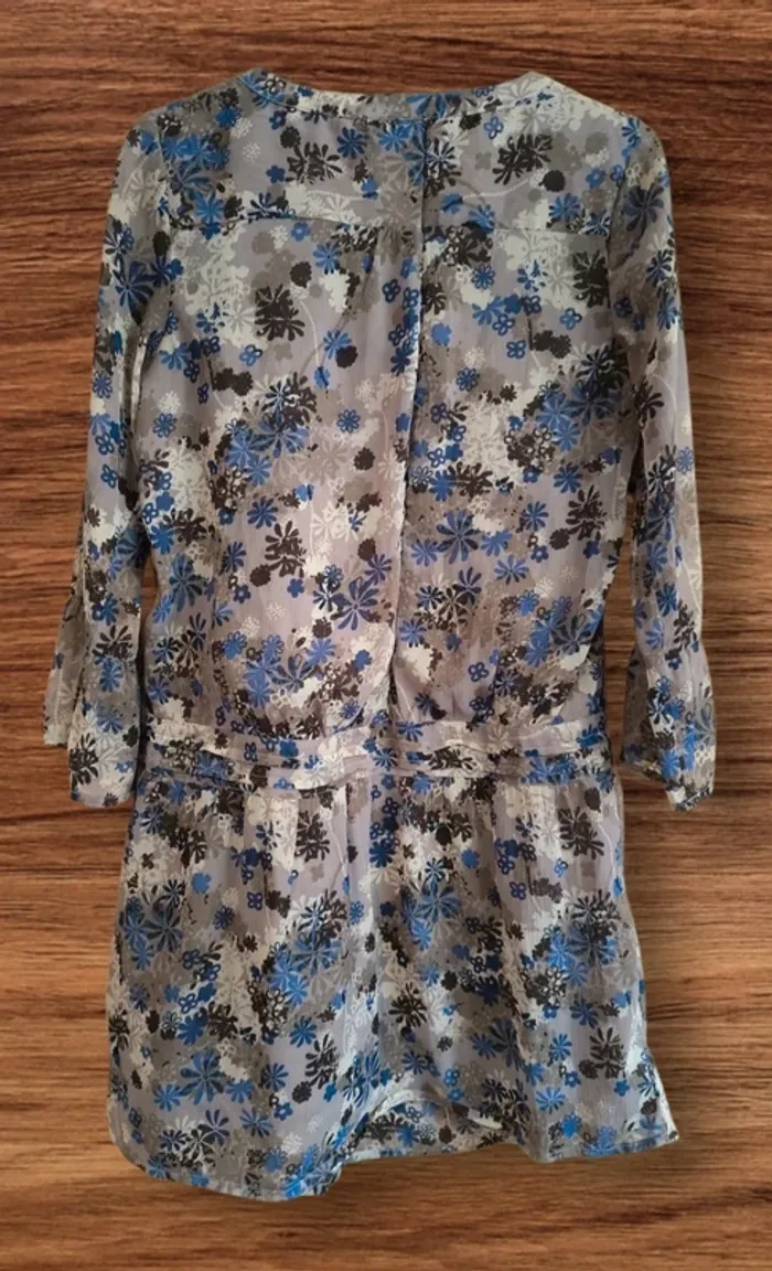 🌸 Robe légère fleurie - Taille 38 🌸 - photo numéro 2