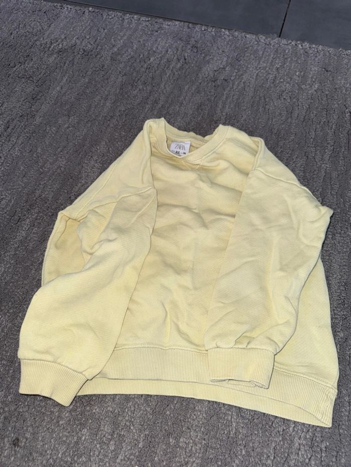 Pull  zara taille 98