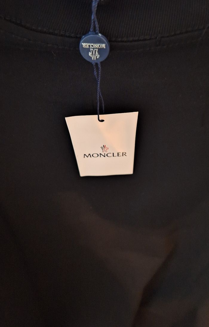 T shirt over size MONCLER taille XXL neuf - photo numéro 7