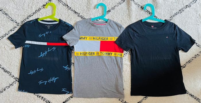 Lot 3 hauts tommy Hilfiger 6-7 ans