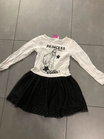Robe disney vêtement enfant fille orchestra taille 6 ans