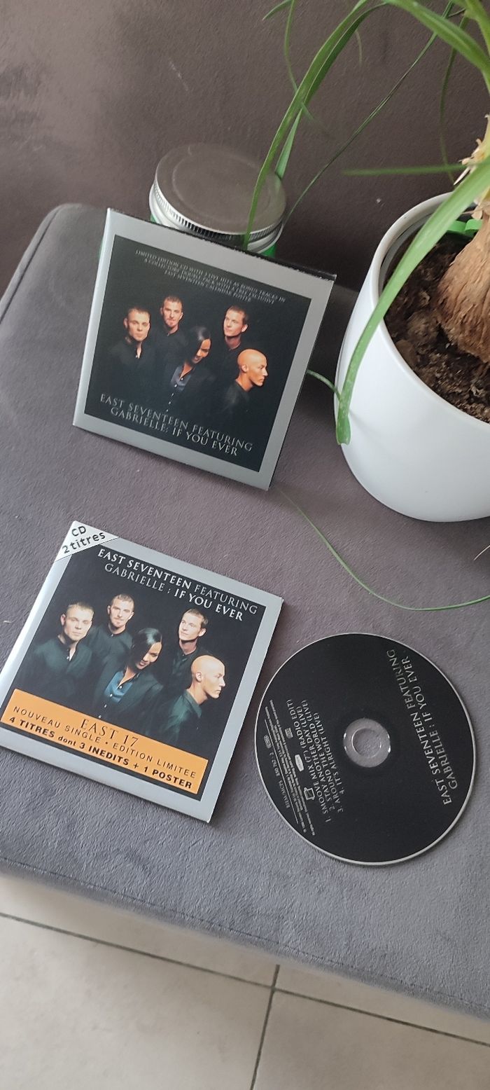 CD 2 Titres East 17 4 titres + poster - photo numéro 2