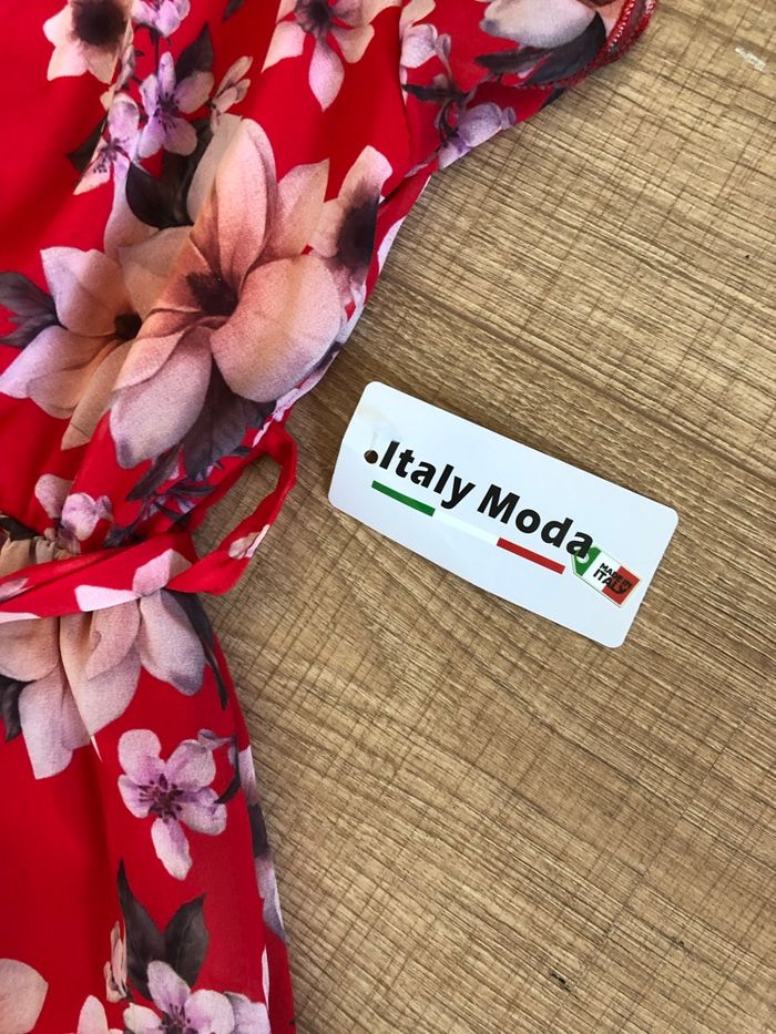 Robe longue rouge fleurie neuve Italy Moda taille unique - photo numéro 9