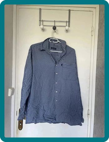 Chemise à carreaux