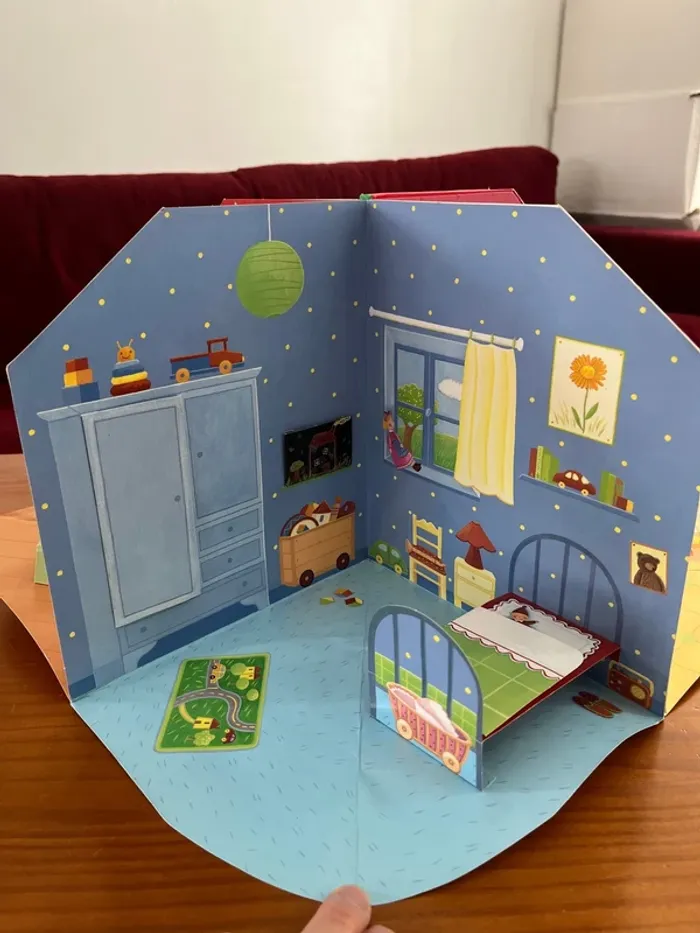 Livre carrousel + petite peluche 🧸