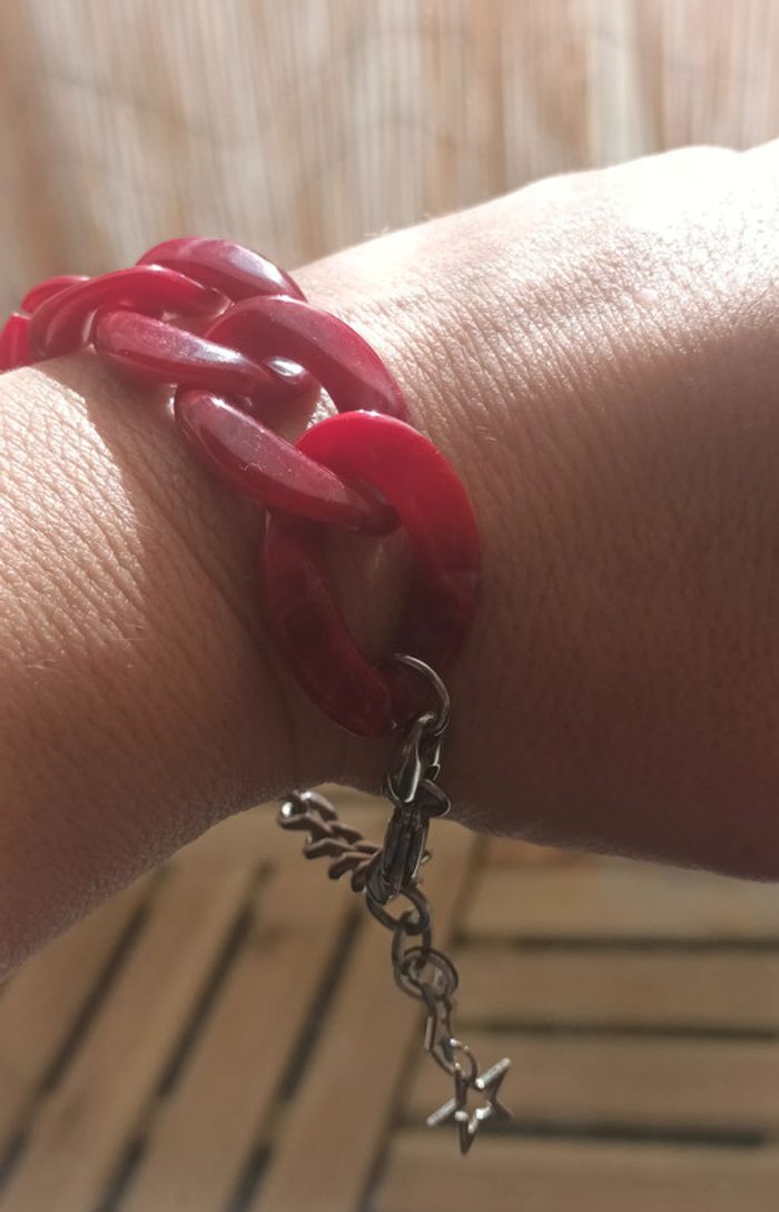 Bracelet gros maillons rouge foncé et chaine argenté - photo numéro 5