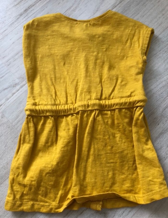 Robe + bloomer moutarde KIABI t.3m - photo numéro 3