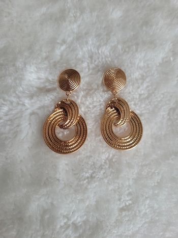 Boucle d oreilles dorées