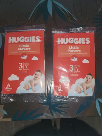 2 couches huggies
