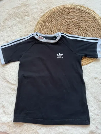 T-shirt Adidas