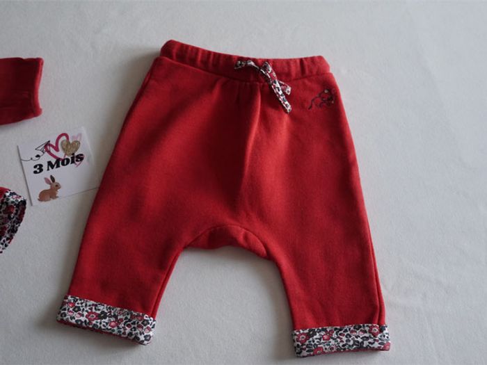 Ensemble rose corail Sergent Major 3 mois : Pantalon en sweat fantaisie + haut brodé fantaisie - photo numéro 3