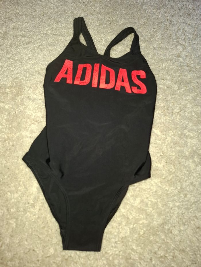 Maillot de bain Adidas 7/8 ans - photo numéro 3