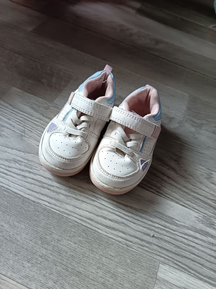 Lot chaussures 22 fille - photo numéro 6