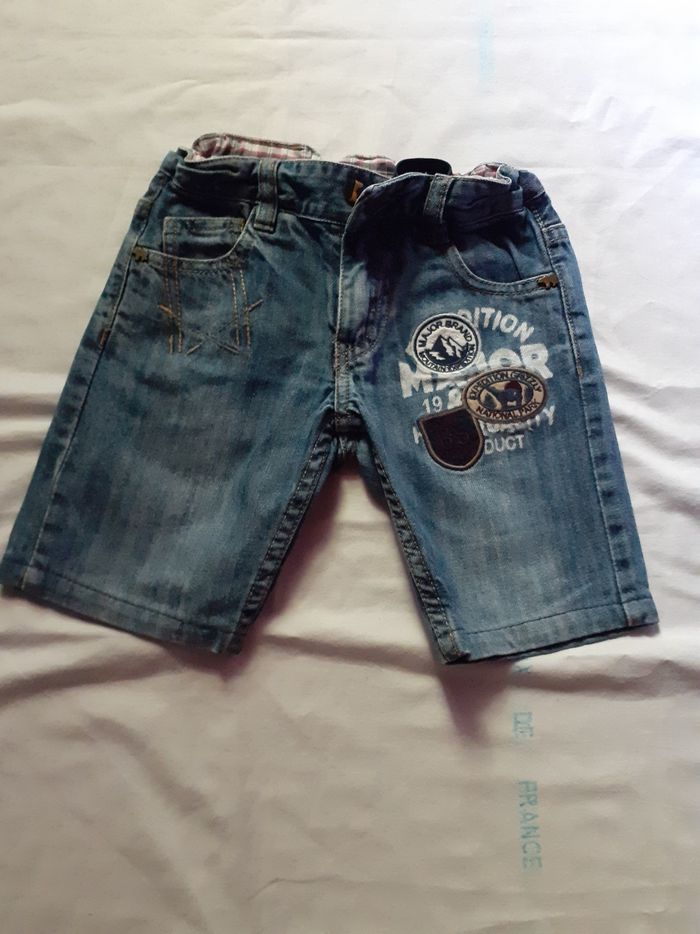 Short en jean bleu