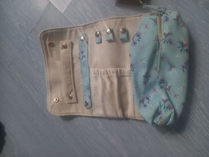 Petite trousse de toilette manoukian / trousse à maquillage - photo numéro 4