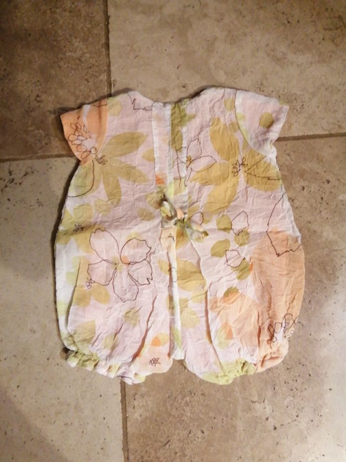 Barboteuse fille en 6 mois - photo numéro 2