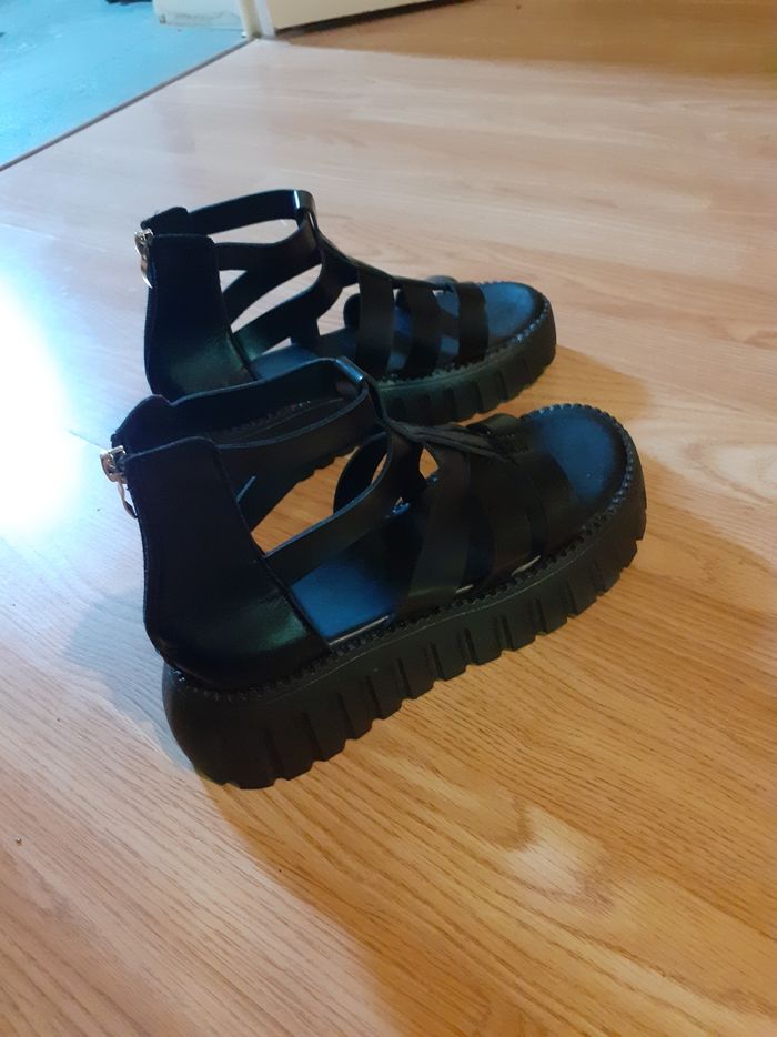 Chaussures.