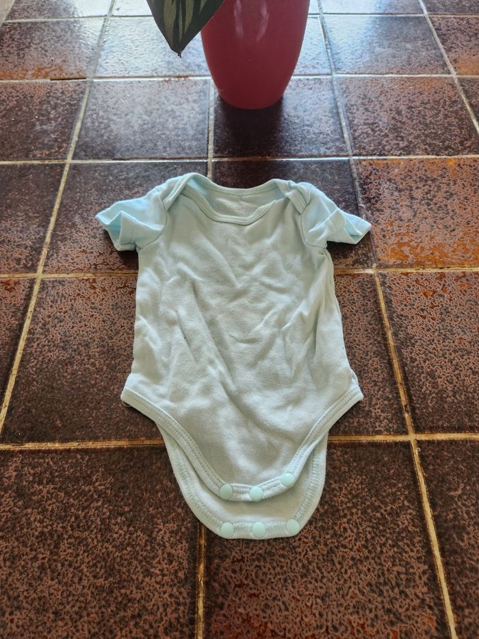 Body manches courtes