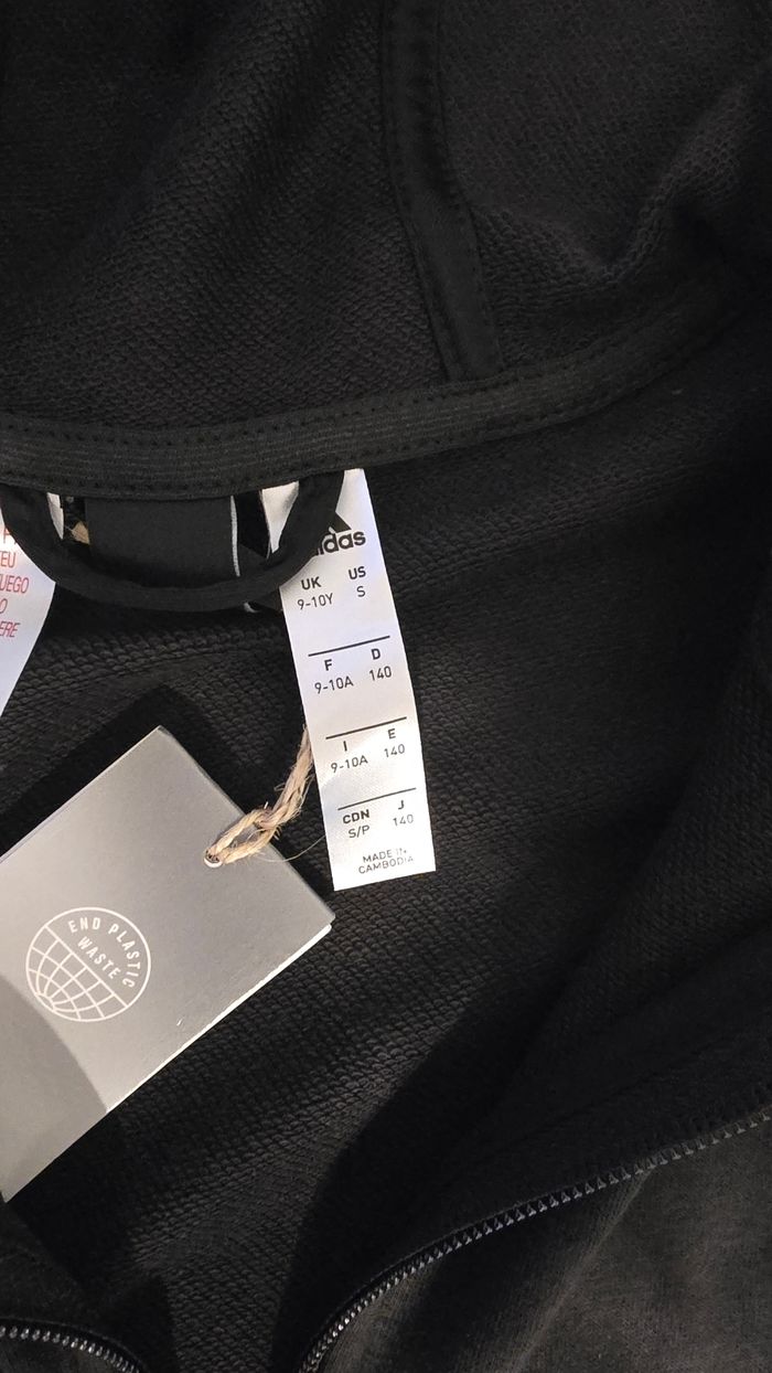 ( Neuf non porté)  🏷🥰 superbe survetement unisex adidas 10 ans 🥰😍 - photo numéro 5