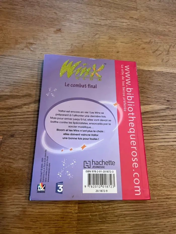 Livre La bibliothèque Rose Winx Club Numéro 29 Le combat final - photo numéro 3