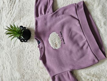 🌟 Kiabi - pull violet - Taille 24 mois