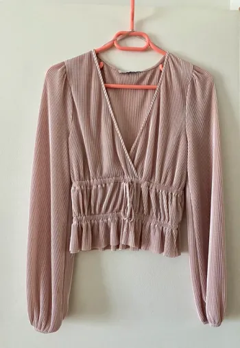 Top rose brillant Pull and Bear