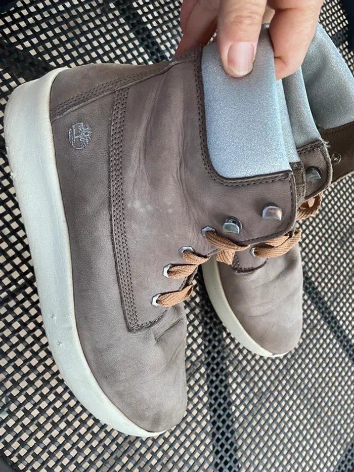 Belles Bottines Timberland 41 - photo numéro 2