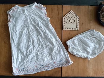 Robe 36 mois tape a l'oeil