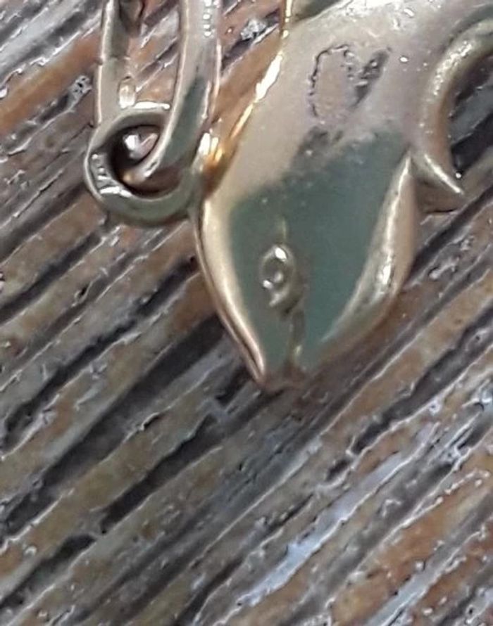 Pendentif dauphin en plaqué or - photo numéro 5