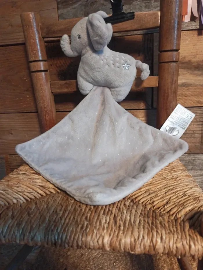 Doudou éléphant mots d'enfants tbe - photo numéro 2