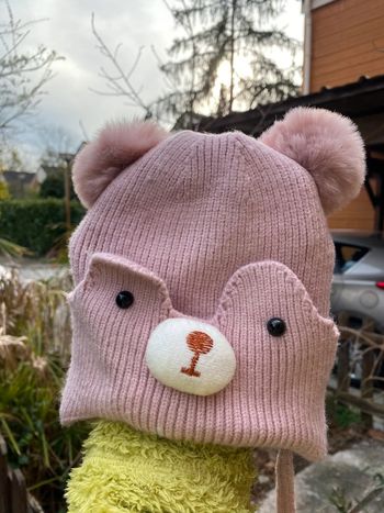 Joli bonnet ours