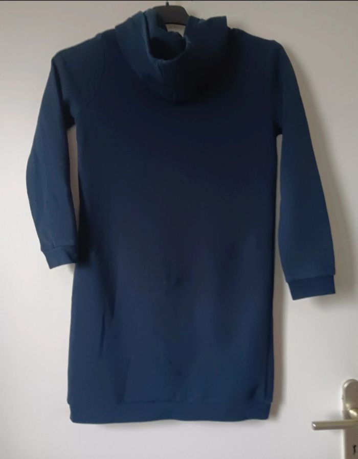 Robe pull gemo a capuche 10ans en bon etat - photo numéro 2