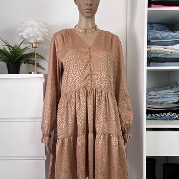 Robe beige doré satinée manches longues Peace n’love - Taille 38/40 - Chic & bohème
