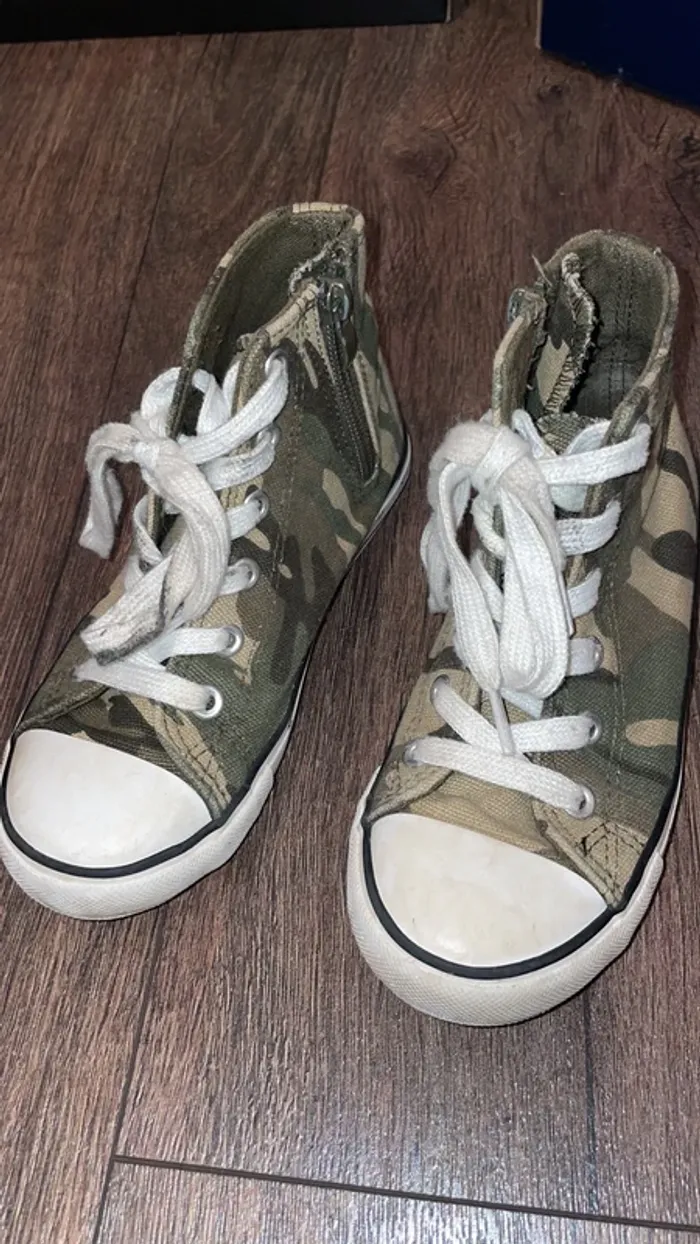 Baskets taille 31