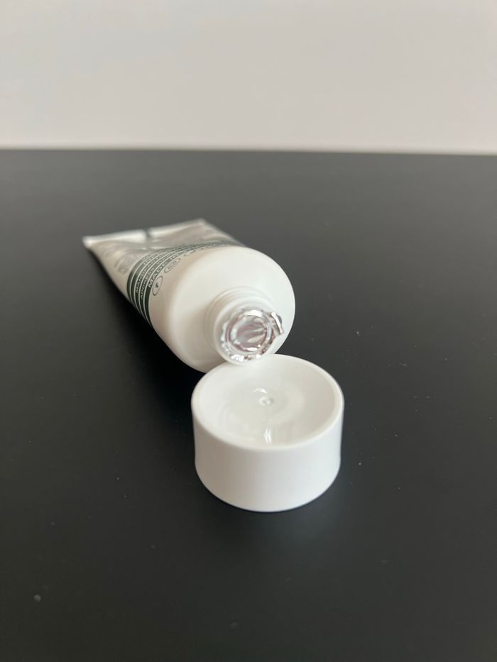 Masque solaire Mudmasky Leave-Me-On spf15 40 ml - photo numéro 3