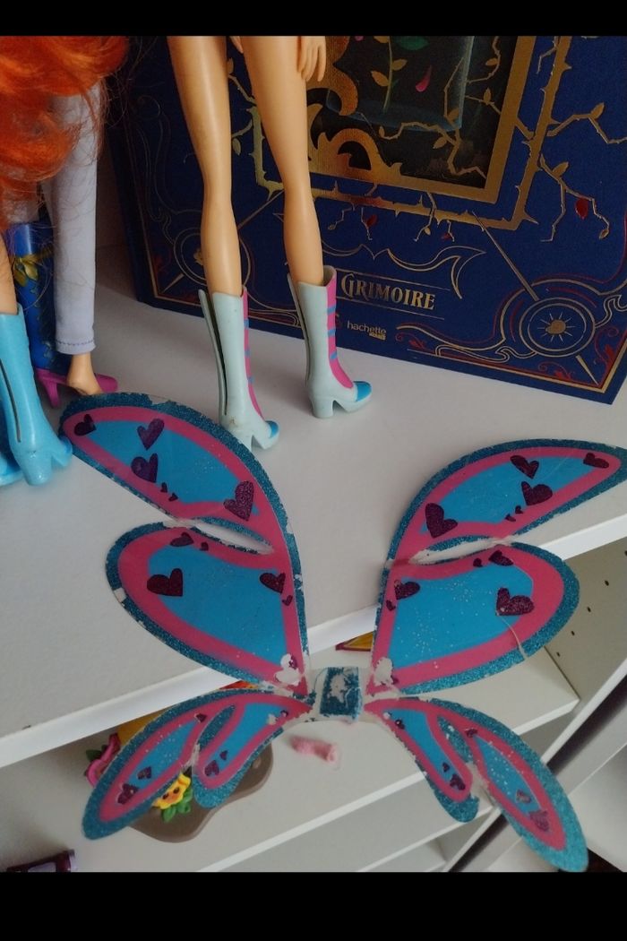 3 poupées Winx Bloom Believix Bal des Princesses Princesse Glamour L'Aventure Magique Smoby - photo numéro 10