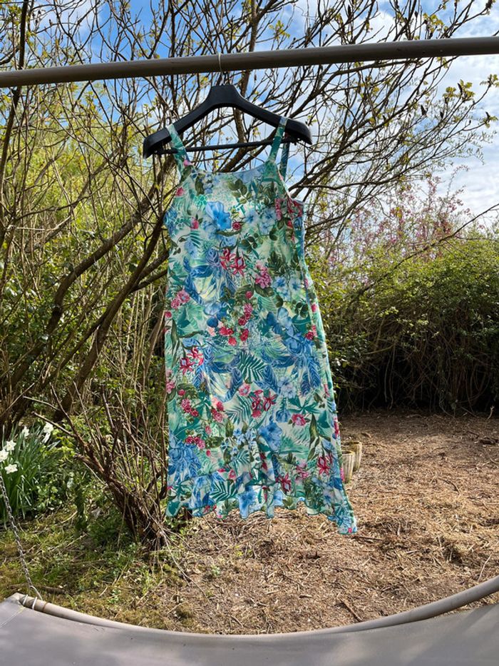 Superbe robe vintage Fleurie Volants Froufrou Afibel T 48 - photo numéro 3