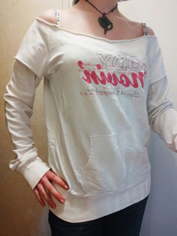 T-shirt épaules dénudées