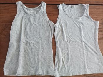 Lot débardeur, 8 ans